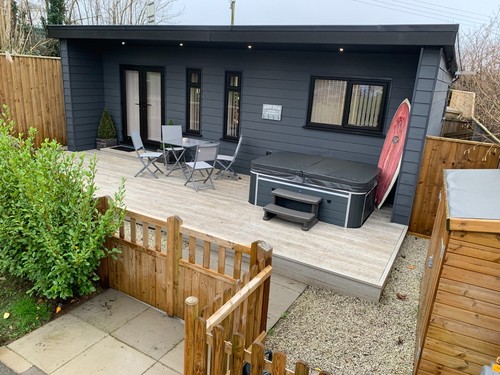 Bondi luxury log cabin - luxury,